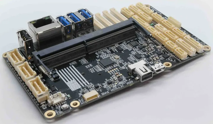 Edge computer carrier board running storage and compute jobs